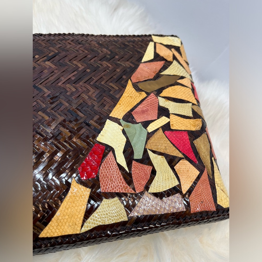 Vintage Woven Straw /Raffia and Snake Skin Zip Top Extra Large Clutch - Picture 11 of 17